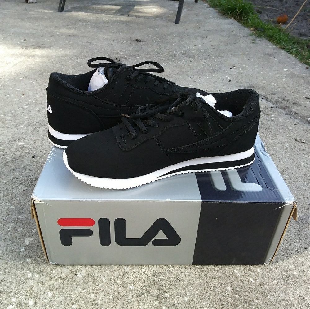 Fila Machu Athletic Shoes
